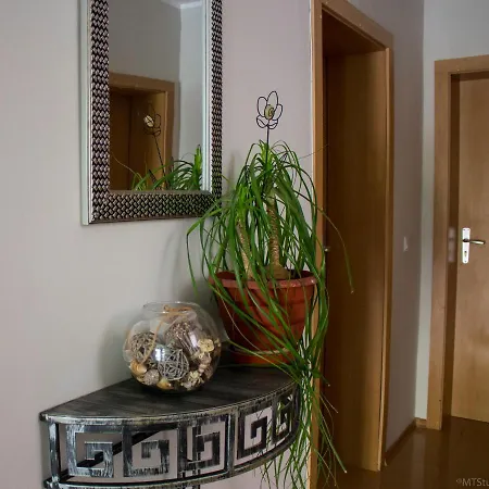 Хотел Радина Hotel Rawda